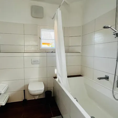 Work&stay- Vollausgestattet Mit Garten&parkplatz *