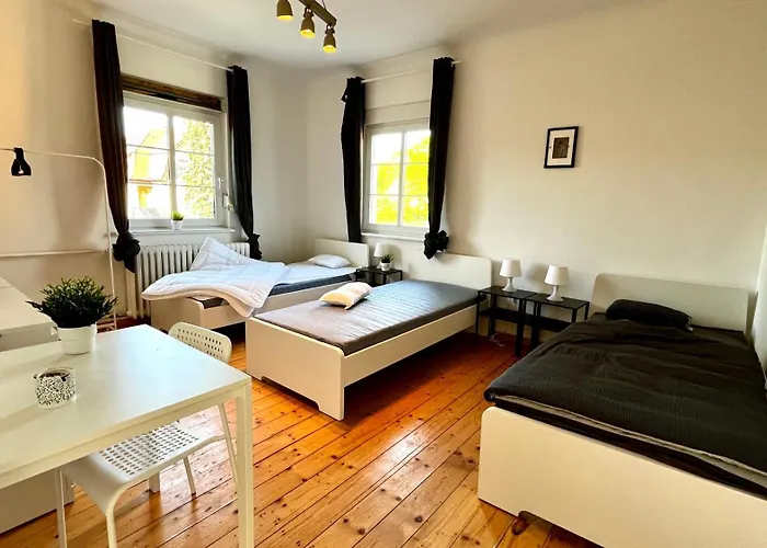 Apartment Work & Stay- Vollausgestattet Mit Garten & Parkplatz