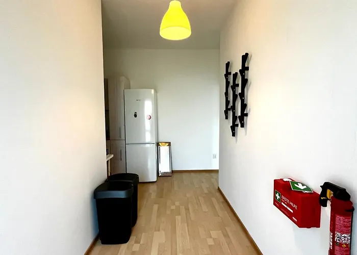 Work & Stay- Vollausgestattet Mit Garten & Parkplatz Apartment *