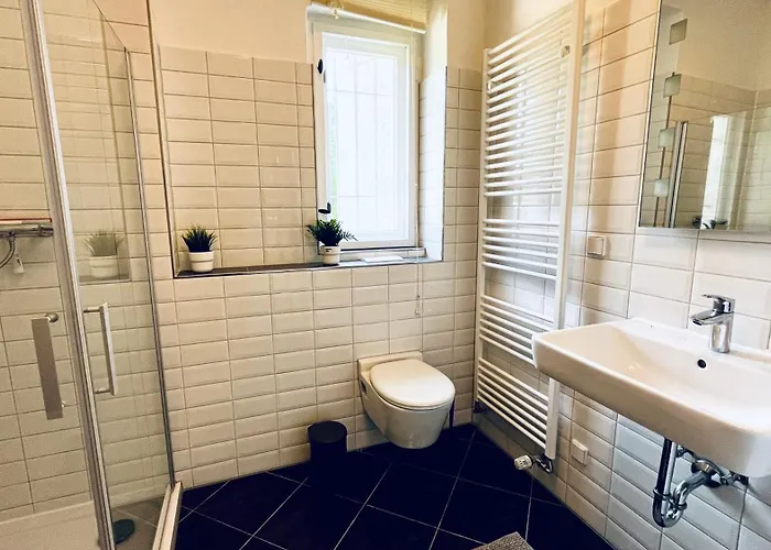 Apartment Work & Stay- Vollausgestattet Mit Garten & Parkplatz Blankenfelde-Mahlow